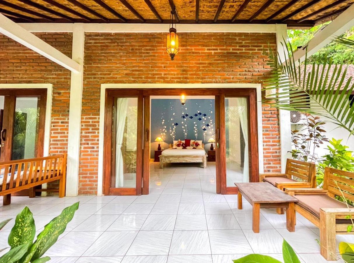 Enak Bungalow Amed  Exterior photo